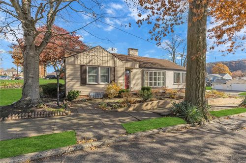 198 Oak St, Beaver, PA, 15009-2407 | Card Image