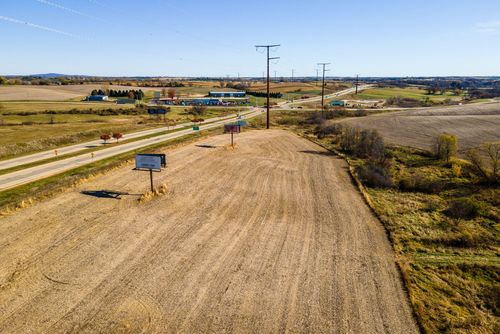 1 Us Highway 18, Dodgeville, WI, 53533 | Card Image