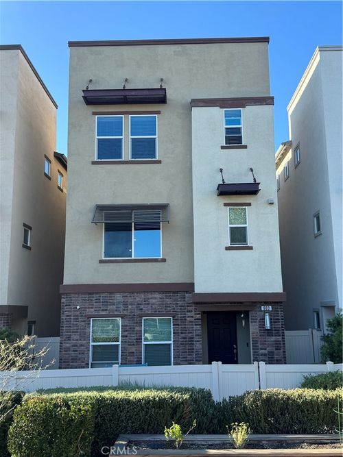 603 Daniel Freeman Cir, Inglewood, CA, 90301-4146 | Card Image
