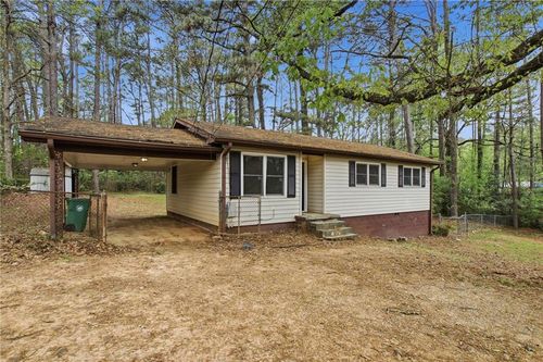 425 Stephenson Road, Stone Mountain, GA, 30087 | Card Image