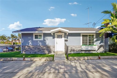 601 El Redondo Ave, Redondo Beach, CA, 90277-3107 | Card Image