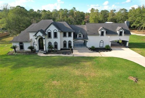 582 County Road 410, Dayton, TX, 77535-8185 | Card Image