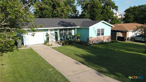 1901 S 33rd St, Temple, TX, 76504-6756 | Card Image