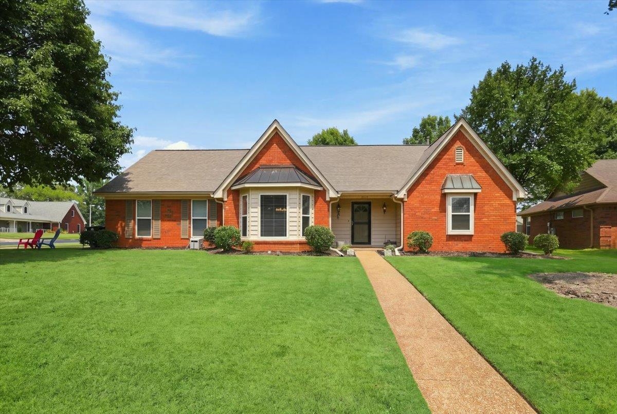Residential in Bartlett