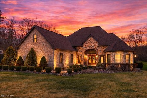 44290 Denise Ln, Saint Clairsville, OH, 43950-7724 | Card Image