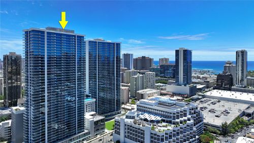 apt-1909-1515 Liona St, Honolulu, HI, 96814-7002 | Card Image