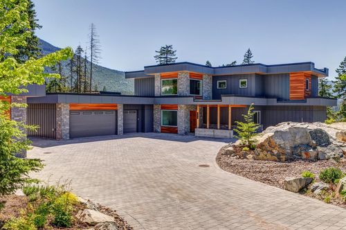 9374 Flicker Way, Whistler, BC, V8E1M1 | Card Image