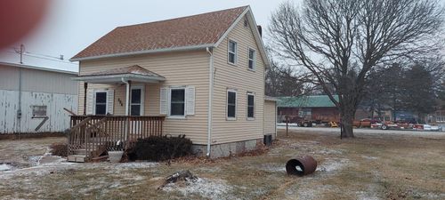 506 State St, New Windsor, IL, 61465 | Card Image