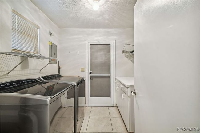 Downstairs Laundry Room | Image 17