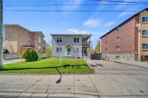 24 Columbia St W, Waterloo, ON, N2L3K3 | Card Image