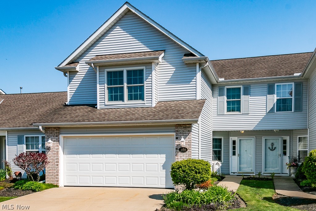 Hidden Harbor Dr, Fairport Harbor, OH 44077
