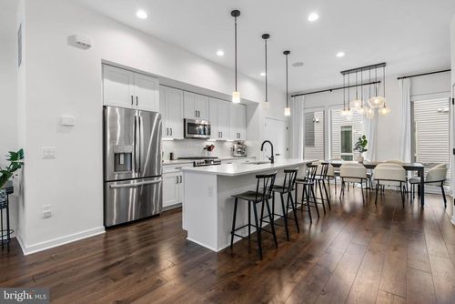 3104 Pierview Ln, PHILADELPHIA, PA, 19125-4375 | Card Image