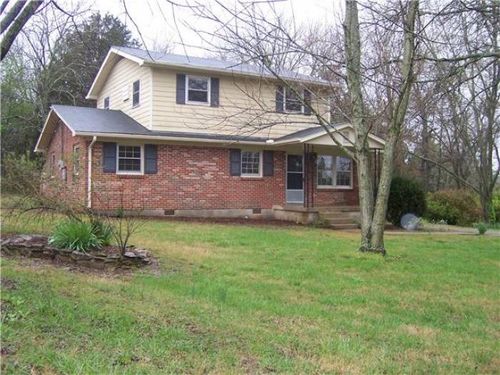 902 Osborne Ln, Murfreesboro, TN, 37130-8616 | Card Image