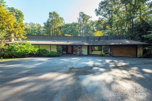 18 Forest Rd, Asheville, NC, 28803-2908 | Card Image