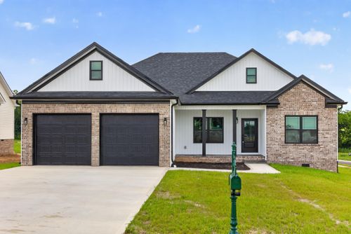 100 Bill Silvey Rd, Danville, KY, 40422-8369 | Card Image