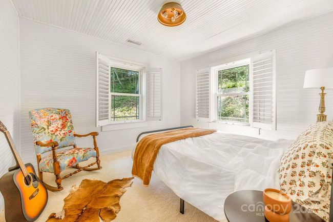 71 Persimmon Ln, House other with 2 bedrooms, 2 bathrooms and null parking in Canton NC | Image 12