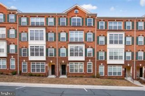 42598 Cardinal Trace Ter, BRAMBLETON, VA, 20148-6411 | Card Image