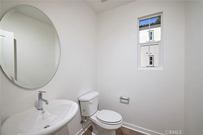 APT-1 - 9827 La Serna Dr, Condo with 3 bedrooms, 1 bathrooms and 2 parking in Whittier CA | Image 11