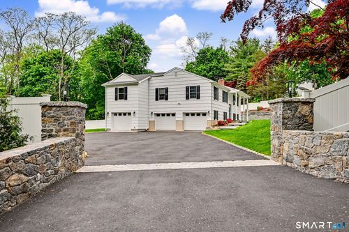 1 Wilton Acres, Wilton, CT, 06897-4530 | Card Image