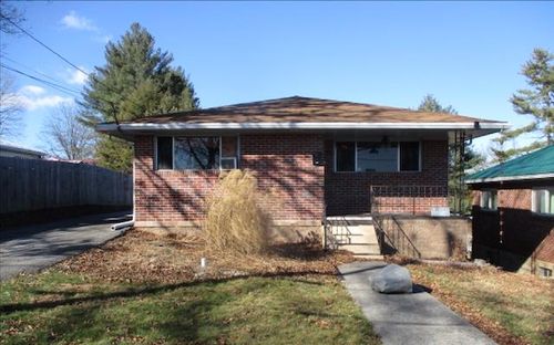 1010 Lilly St, Princeton, WV, 24740-2210 | Card Image