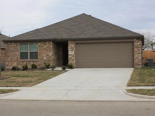 1410 Thibodaux Dr, Greenville, TX, 75402-7621 | Card Image