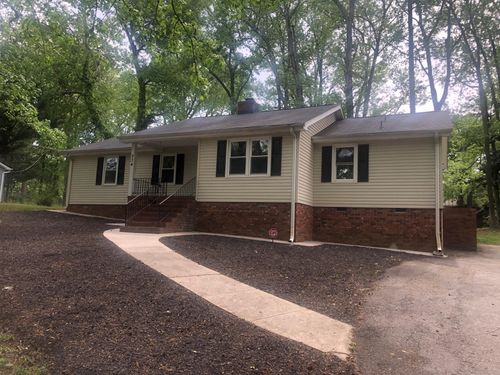 234 Greencreek Drive, Spartanburg, SC, 29301-2506 | Card Image