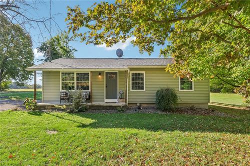 1188 E Lake Rd, Transfer, PA, 16154-2724 | Card Image