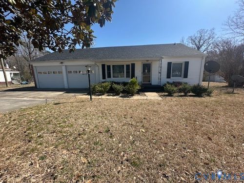 2789 Sussex Dr, Emporia, VA, 23847-6319 | Card Image