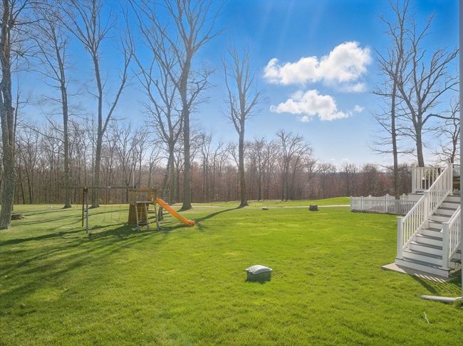 131 Magill Dr, House other with 4 bedrooms, 3 bathrooms and 4 parking in Grafton MA | Image 5