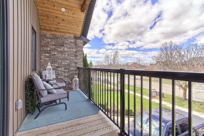 169 King St, House other with 4 bedrooms, 3 bathrooms and 6 parking in Mount Albert ON | Image 19