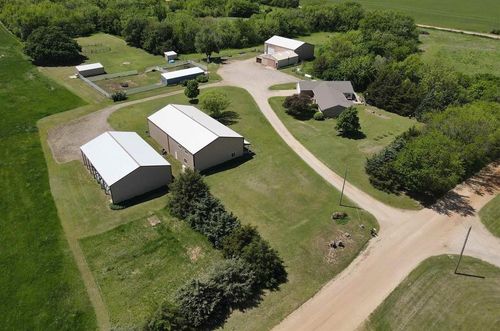 9505 W Healy Rd, Brookville, KS, 67425-9724 | Card Image