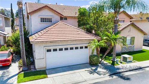 861 Shade Tree Way, Corona, CA, 92878-4637 | Card Image