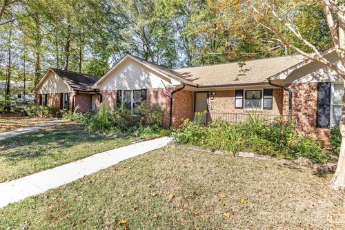 110 Jason Ct, Fort Mill, SC, 29715-2508 | Card Image