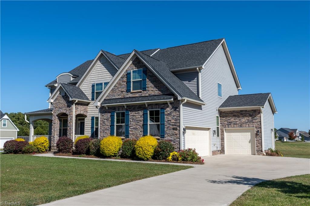 Ashcroft Park Dr, Greensboro, NC 27455