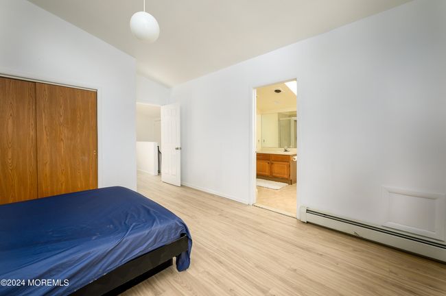 APT-5 - 40 W 13 Th St, Condo with 3 bedrooms, 2 bathrooms and null parking in Bayonne NJ | Image 17