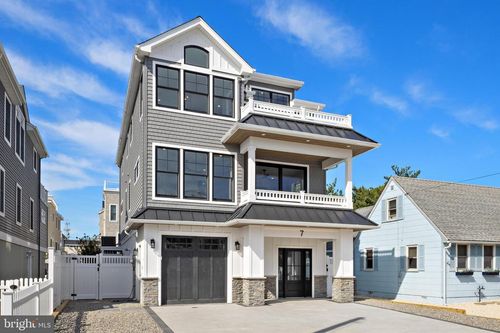 7 E 19th St, LONG BEACH TOWNSHIP, NJ, 08008-2325 | Card Image