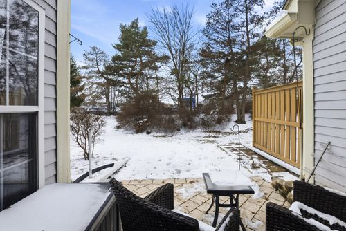 36106 N Springbrook Ln, Gurnee, IL, 60031-4518 | Card Image