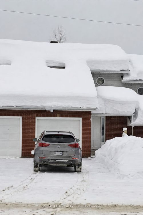 333 James St W, Gravenhurst, ON, P1P1J7 | Card Image