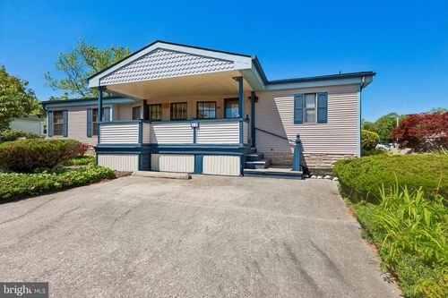 12 Breakwater Pl, CAPE MAY, NJ, 08204-3775 | Card Image