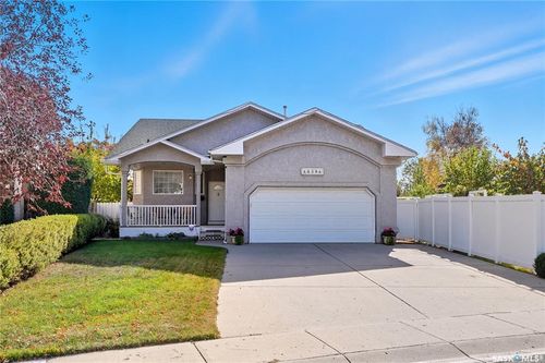 639 Budz Cres, Saskatoon, SK, S7N4N6 | Card Image