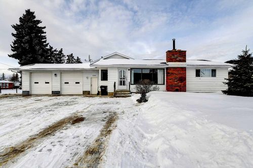 5204 48 St, Valleyview, AB, T0H | Card Image