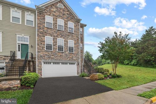 874 Stonefield Sq Ne, LEESBURG, VA, 20176-6688 | Card Image