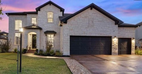 255 Baldovino Skwy, Lakeway, TX, 78738-6218 | Card Image