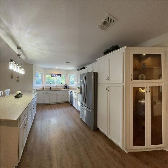 BUILT IN CURIO - KITCHEN CABINETS | Image 12