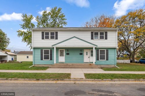 985 Cypress St, Saint Paul, MN, 55106-3301 | Card Image