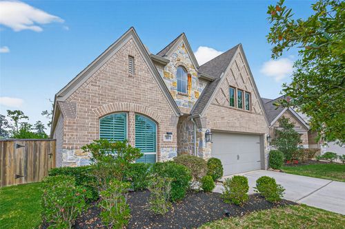 561 Cedar Harbor Ct, Conroe, TX, 77304-2487 | Card Image