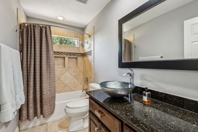 645 Oak Hill Dr, House other with 5 bedrooms, 4 bathrooms and null parking in Southlake TX | Image 23