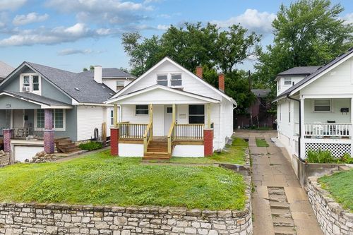 1912 Park Dr, Kansas City, KS, 66102-4837 | Card Image