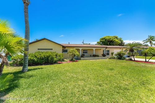 430 Watts Way, Cocoa Beach, FL, 32931-2818 | Card Image