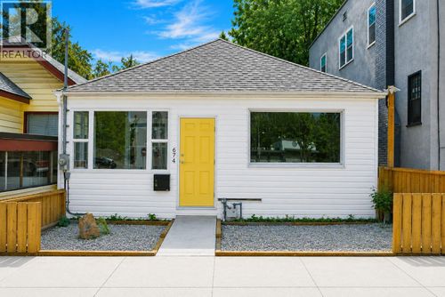 674 Victoria Street, Trail, BC, V1R3S8 | Card Image